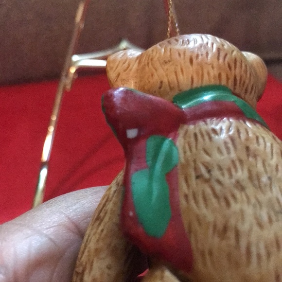 Vintage Anthropomorphic Bear with Scarf Ornament! - Picture 6 of 6
